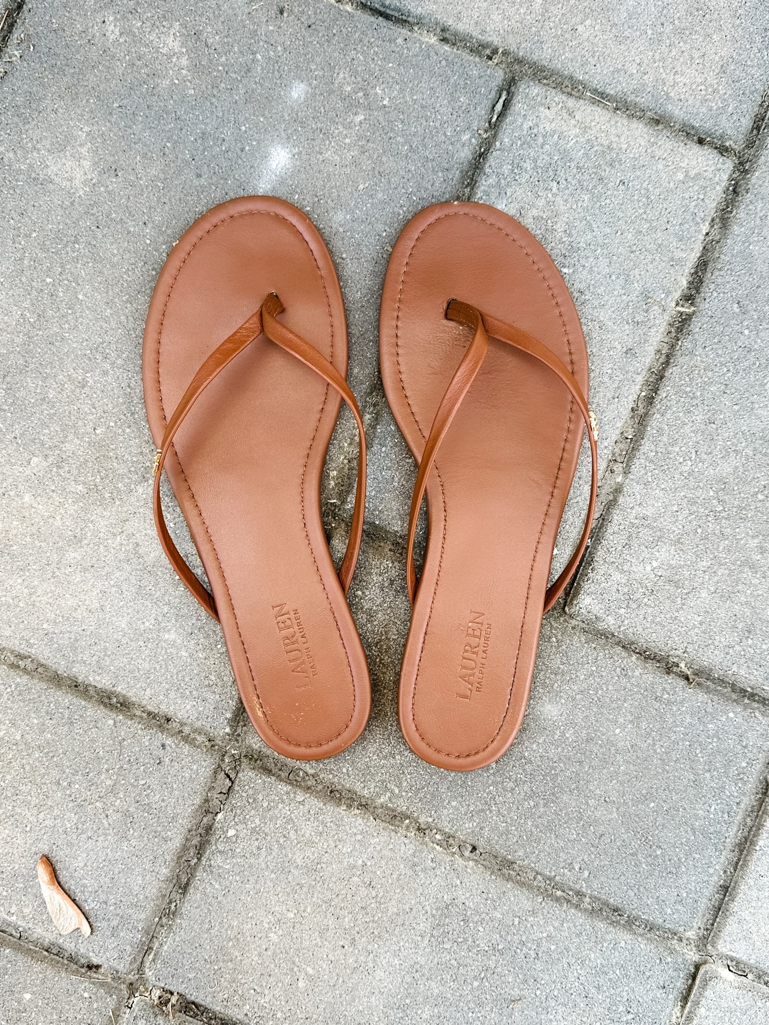 Some of my favorite simple flip flops!

#LTKdayinmylife #LTKootd #LTKSeasonal