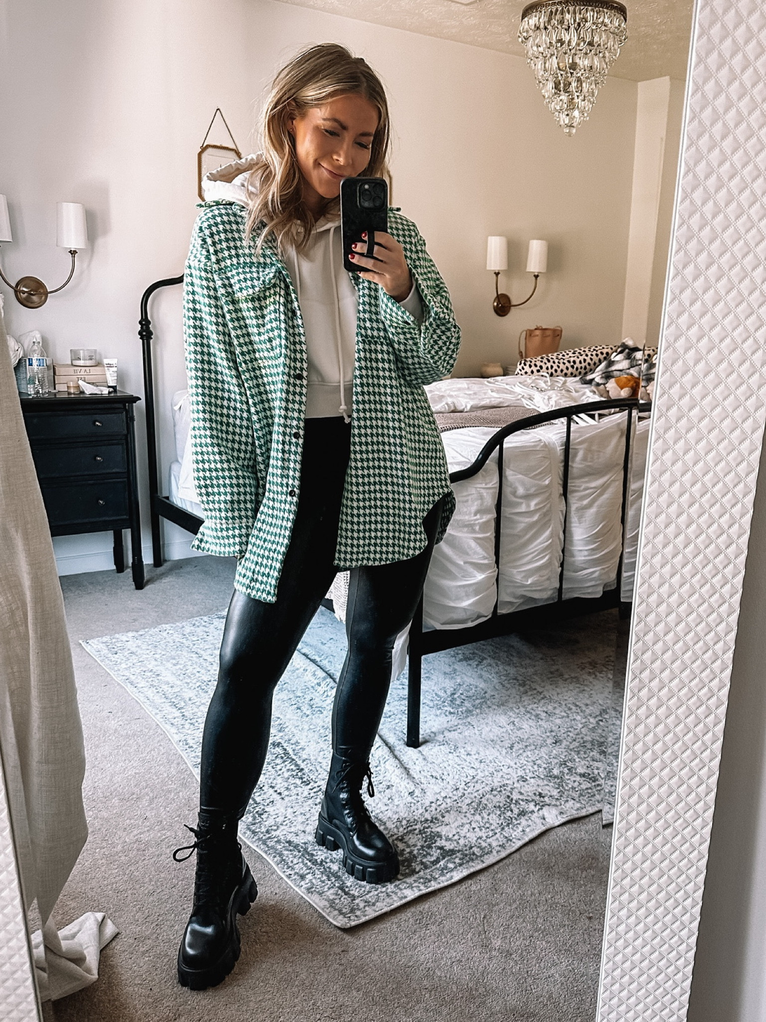 green houndstooth button down, houndstooth shirt, houndstooth shacket, button down, winter button down, shacket with hoodie

#LTKstyletip #LTKfit #LTKunder100
