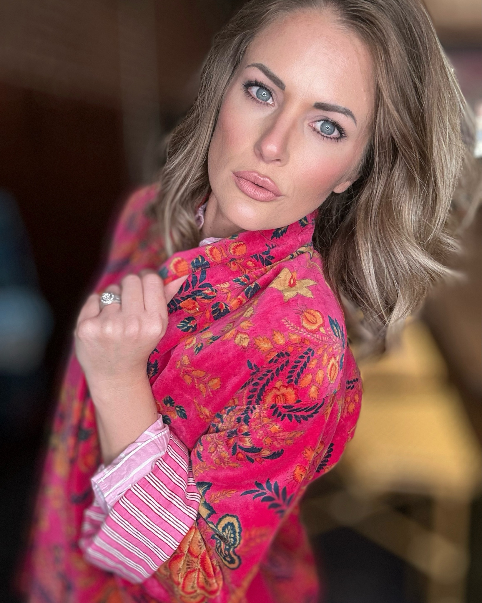 MAC LIPSTICK CREAM CUP AND MAC LINER WHIRL if the colors don’t pull up!