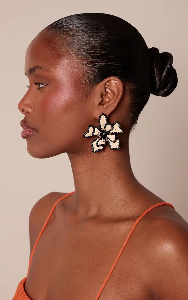 Natural Raffia Flower Statement Earrings | PrettyLittleThing UK