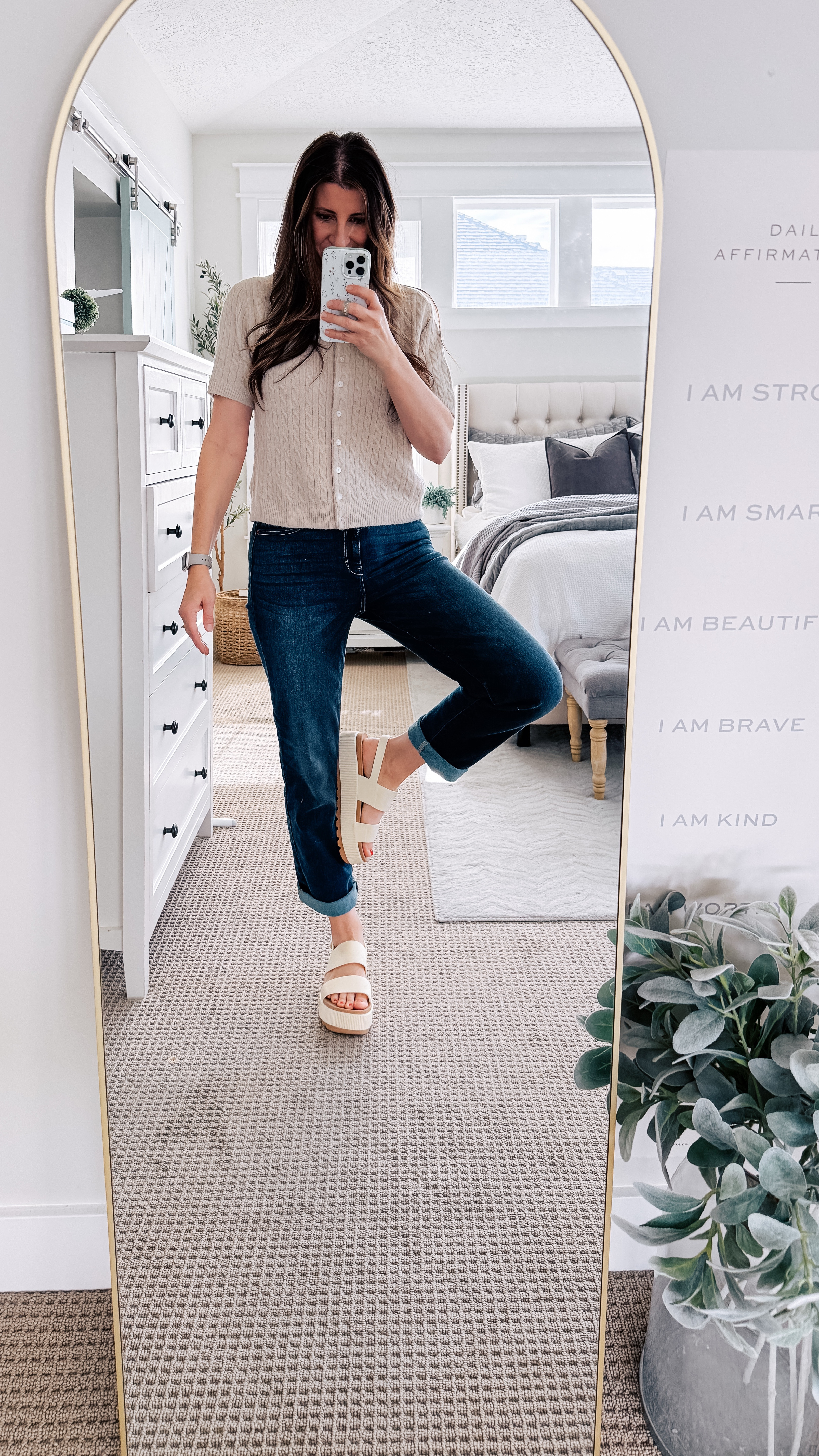 Cropped sweater shirt and classic denim are always a win.  And these sandals from REEF are some of my favorites!  Sooo comfy, especially for platform sandals.  
#momstyle #momoutfits #momfashion #carlyjeanlosangeles #reefsandals


#LTKWorkwear #LTKMidsize #LTKStyleTip