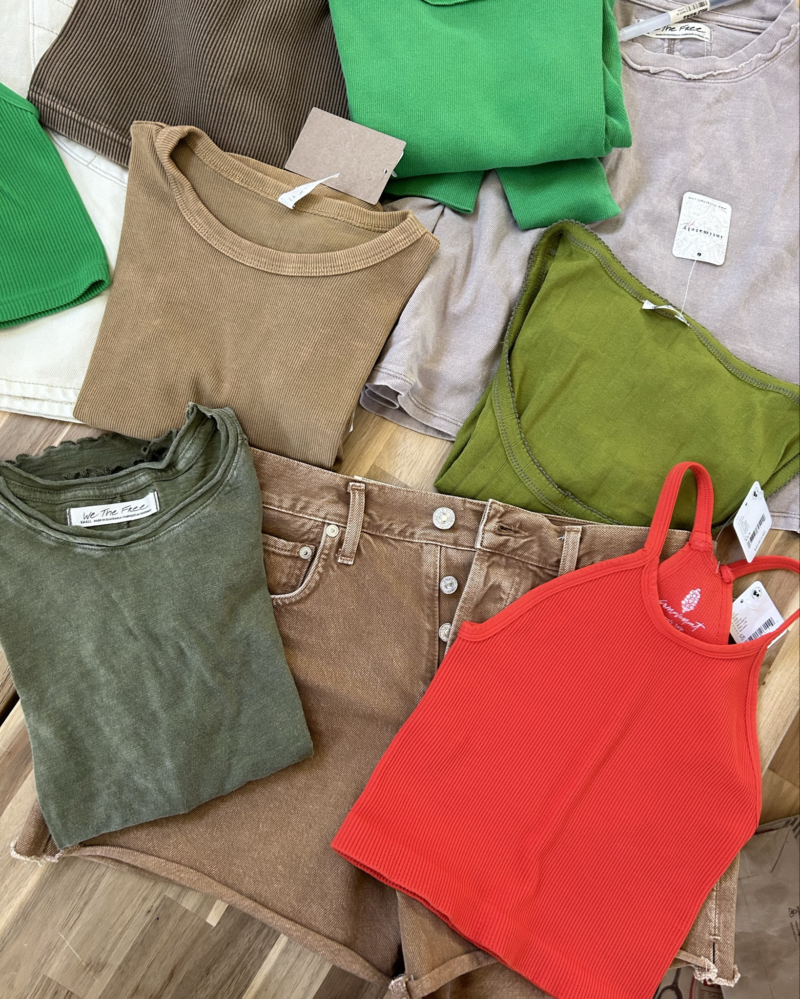 Verified #hocautumn Free People haul!

#LTKFindsUnder50 #LTKFindsUnder100 #LTKSeasonal