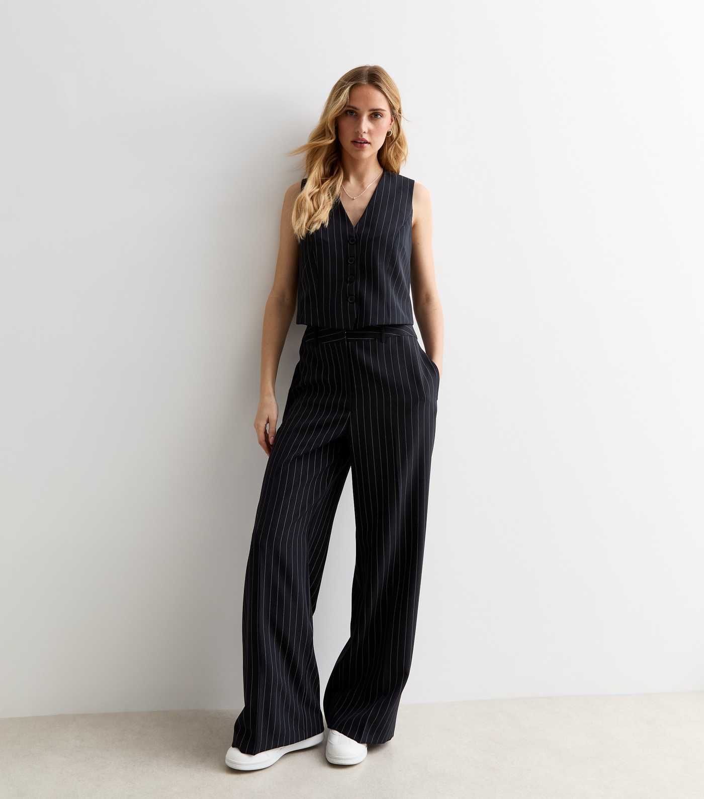 Black Pinstripe Wide Leg Trousers | New Look | New Look (UK)