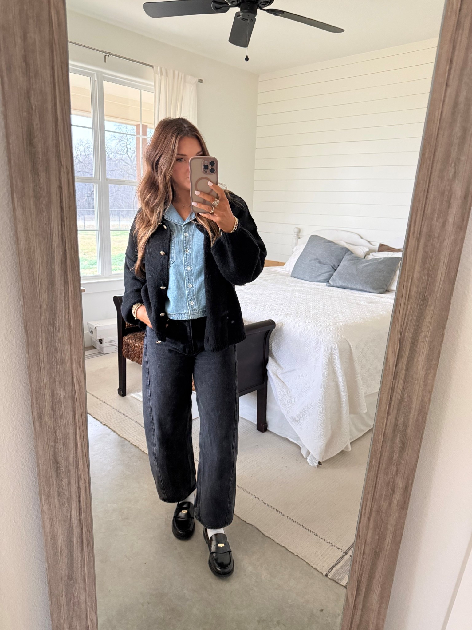 Love a classic look spiced up with barrel jeans and loafers  

#LTKootd #LTKFindsUnder50 #LTKmomlife