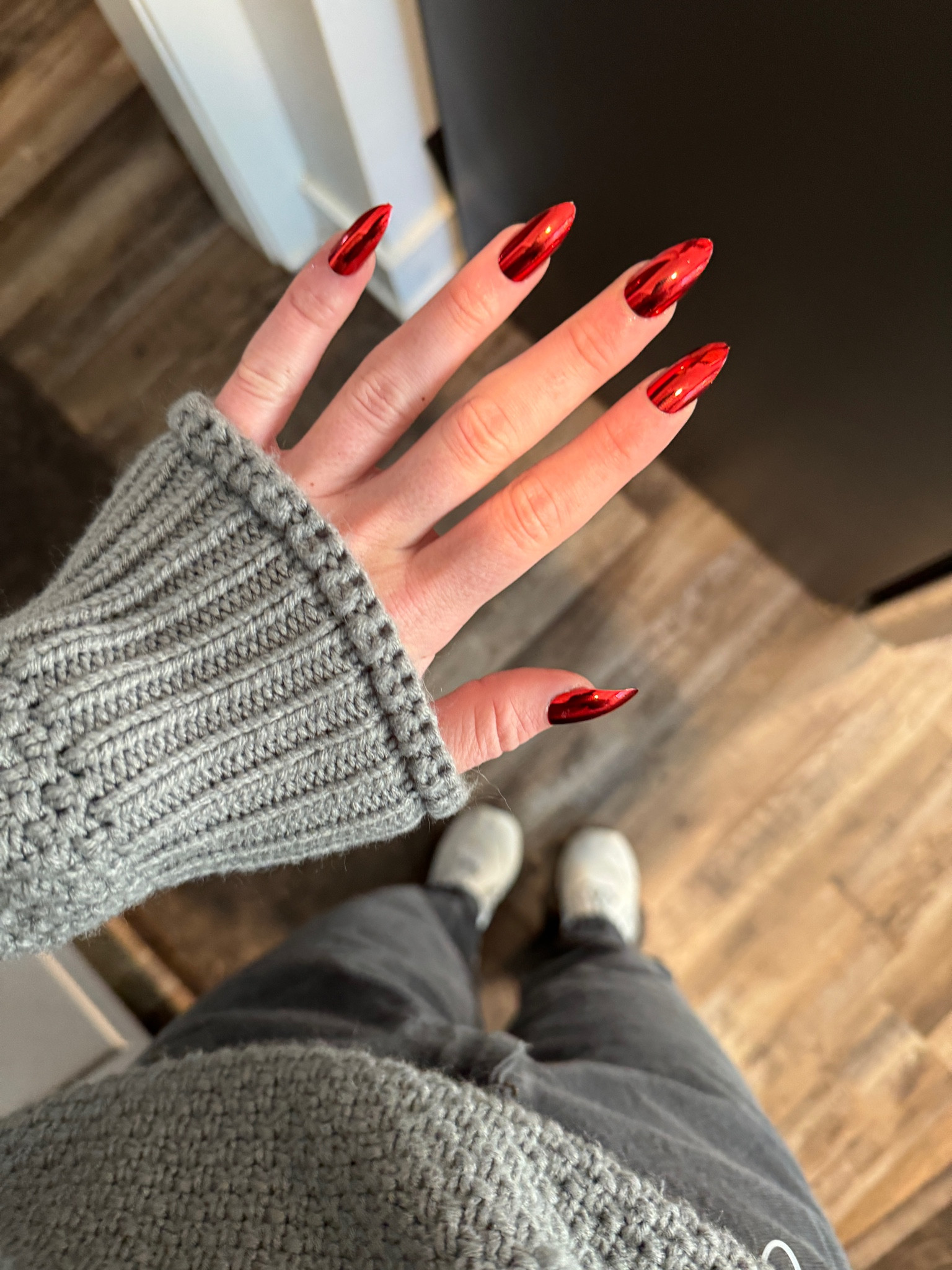 Christmas bails holiday nails

#LTKsalealert #LTKparties #LTKhome