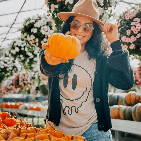 Melting Smiley Tee | Mountain Moverz