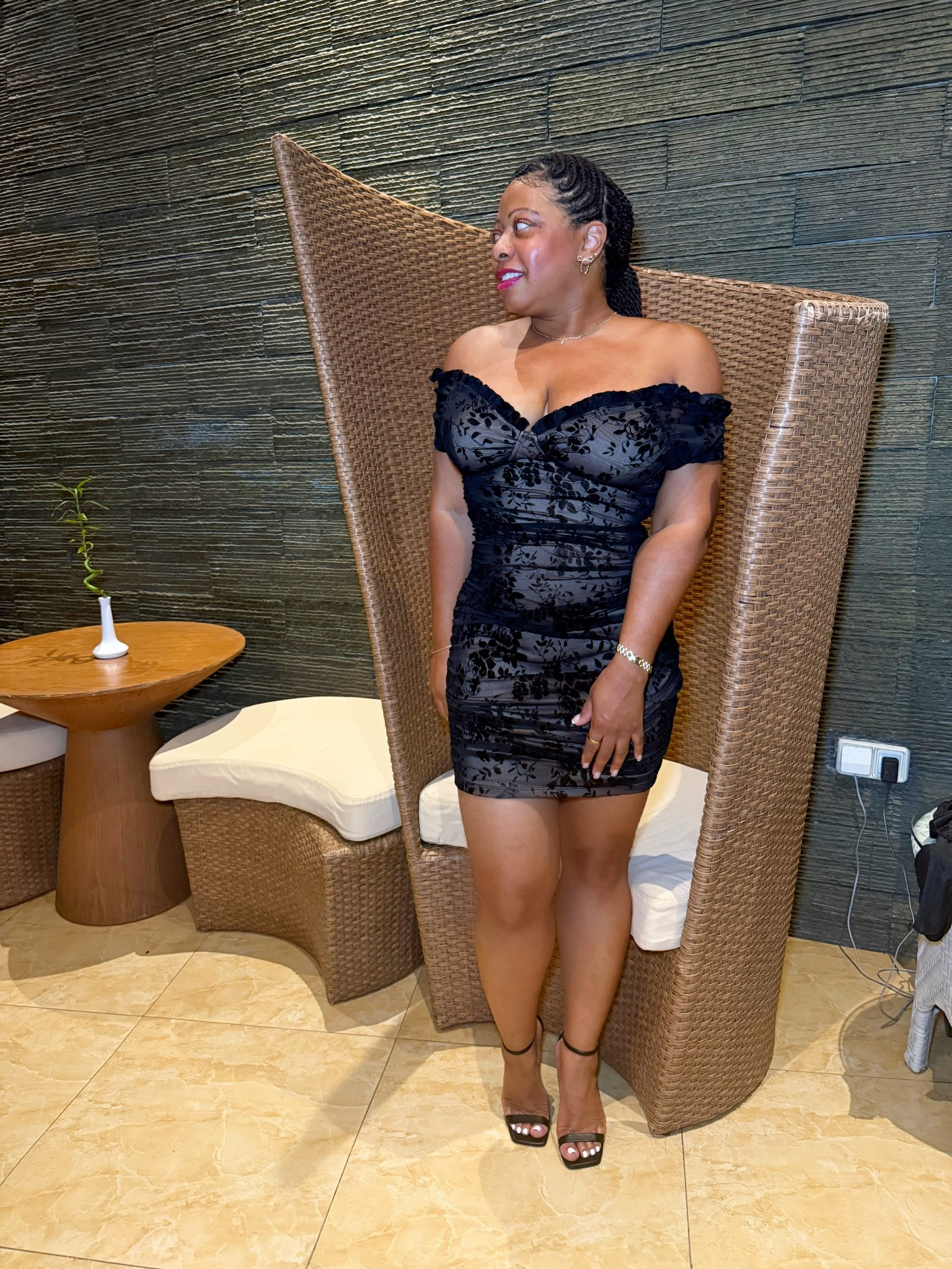 The perfect little black dress

#LTKMidsize #LTKgrwm #LTKootd