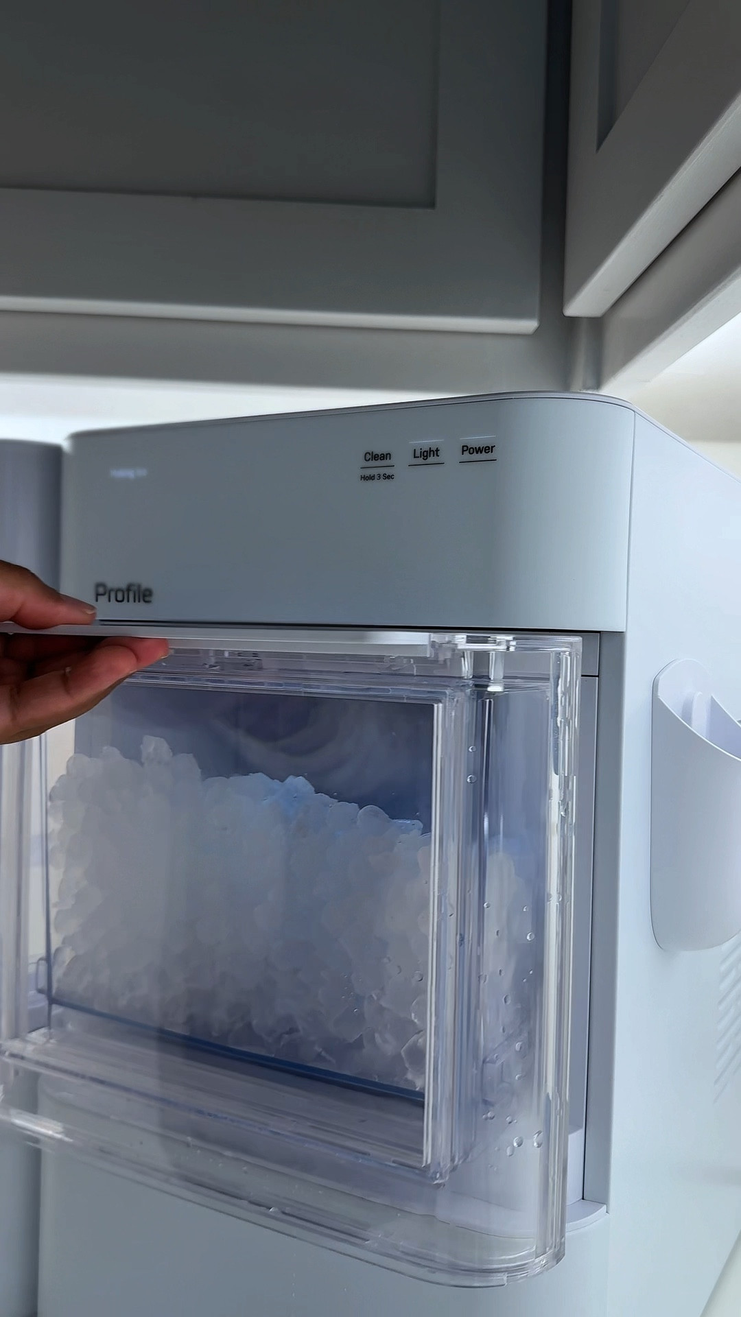 Let’s unbox my new @geprofile Opal nugget ice maker! Finally have the good ice at home - prepare to be sick of me lol #icemachine #icemaker #unboxing #dallascreator #musthave #kitchengadgets #asmr #dallasinfluencer 

#LTKWatchNow #LTKHome