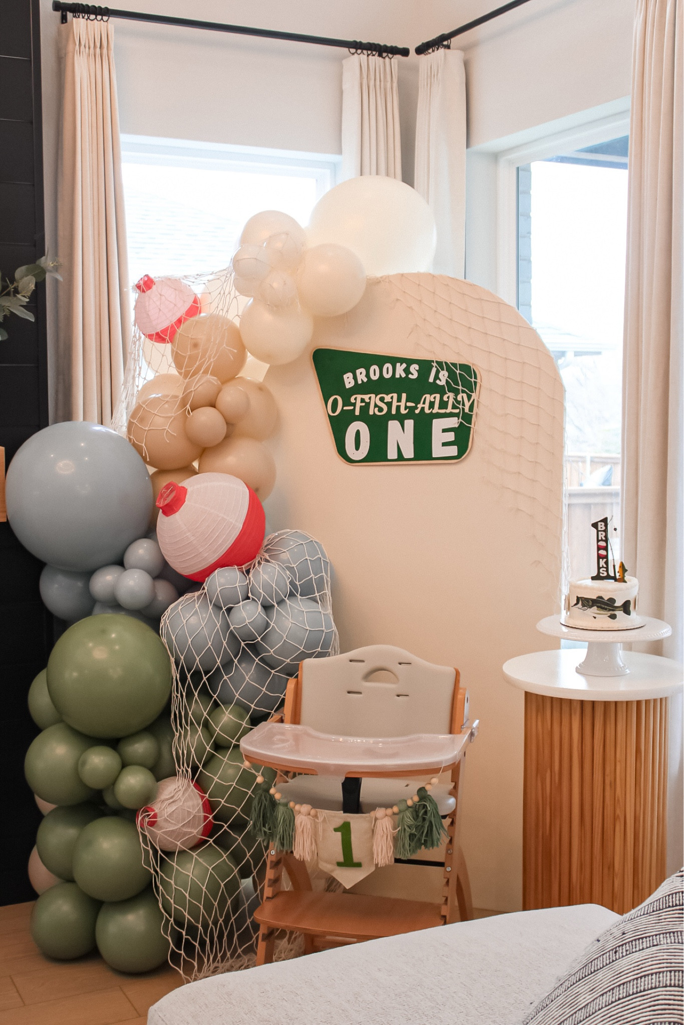 O-fish-ally One themed birthday party setup! Fishing themed backdrop and balloons🎈🩵 #ofishallyone #fishingthemepartydecor #fishingthemebackdrop #fishingthemeballoons #ofishallyonepartydecor #ofishallyoneballoons #ofishallyonebackdrop #balloongarland #amazonpartydecor #etsypartydecor

#LTKStyleTip #LTKKids #LTKParties