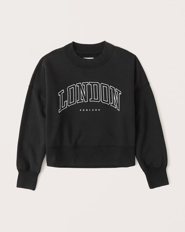 90s Sharkbite Graphic Crew Sweatshirt | Abercrombie & Fitch (US)