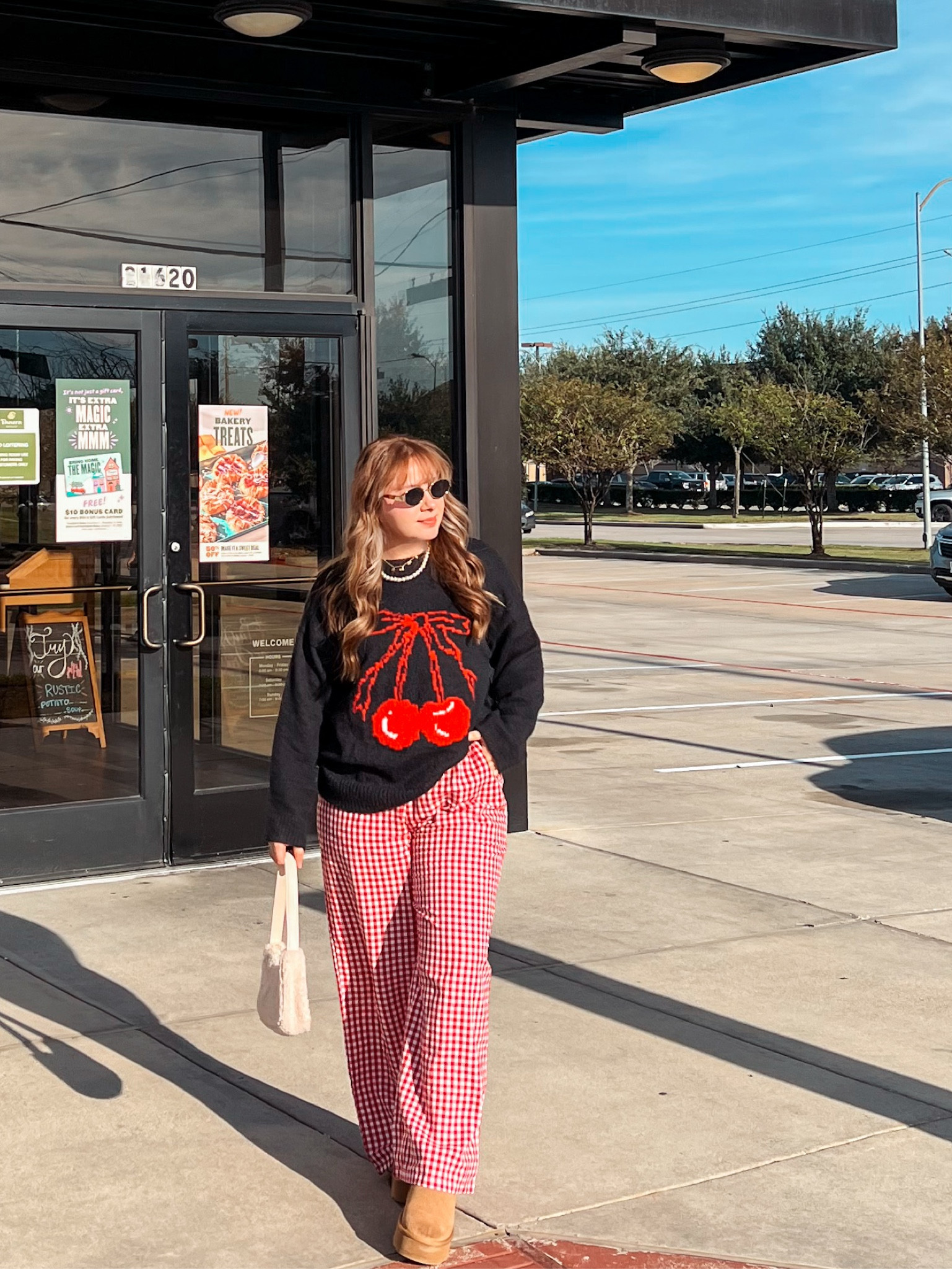 Sweater runs oversized but I like it! It’s a little scratchy but not too bad! 
Pants are true to size & my bag is from last year from H&M but I can’t find it 😢

#LTKSeasonal #LTKHoliday #LTKMidsize