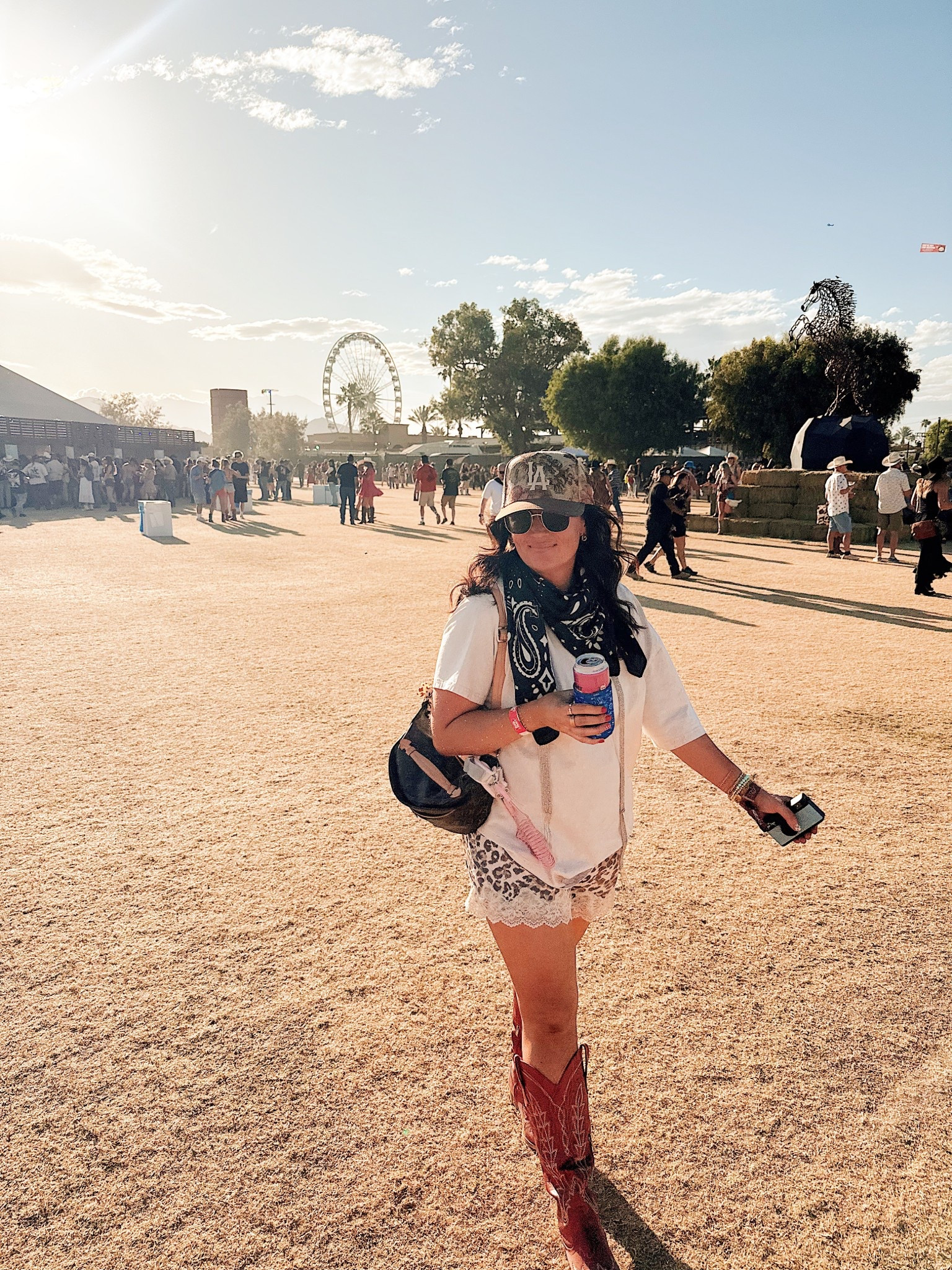 Large tee for an oversized fit 
Medium shorts 


#LTKFestival #LTKootd #LTKgrwm