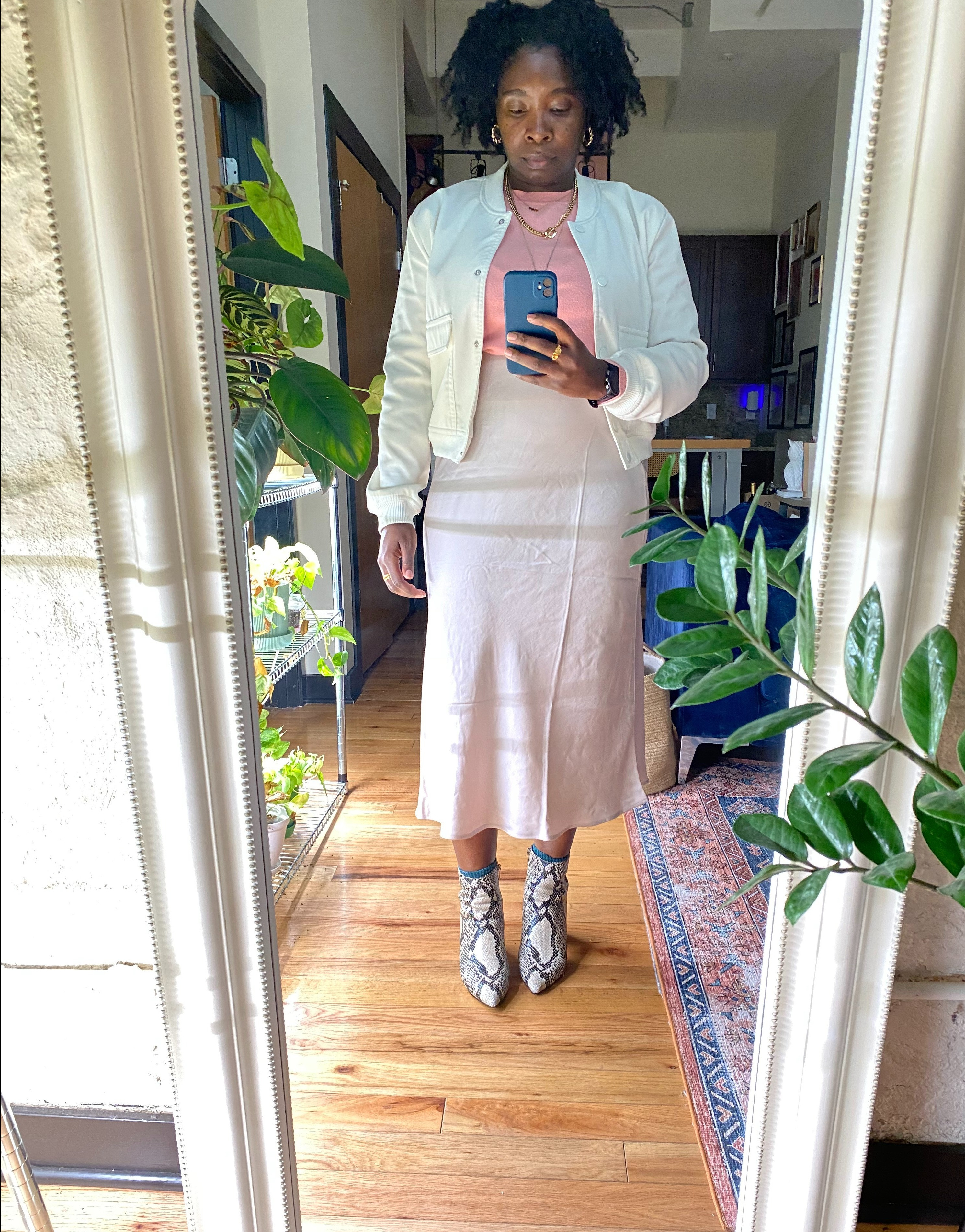 A full day of work and play 

 #LTKgrwm #LTKootd #LTKMidsize