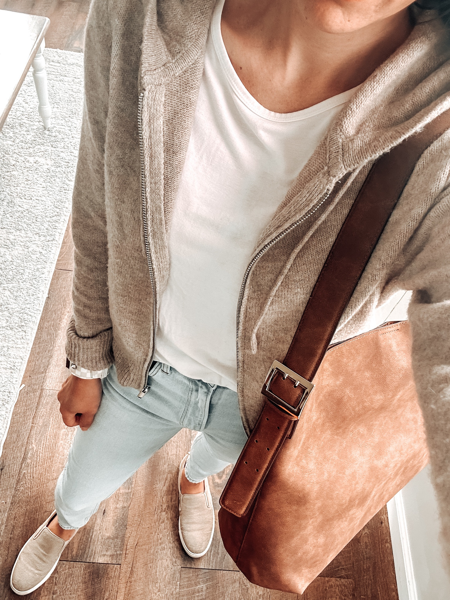 Feeling the neutral vibes today. 
Sweater zip hoodie size small 
White tee small 
Denim jeans tts short 
Shoes tts 

#LTKFindsUnder50 #LTKFindsUnder100 #LTKStyleTip