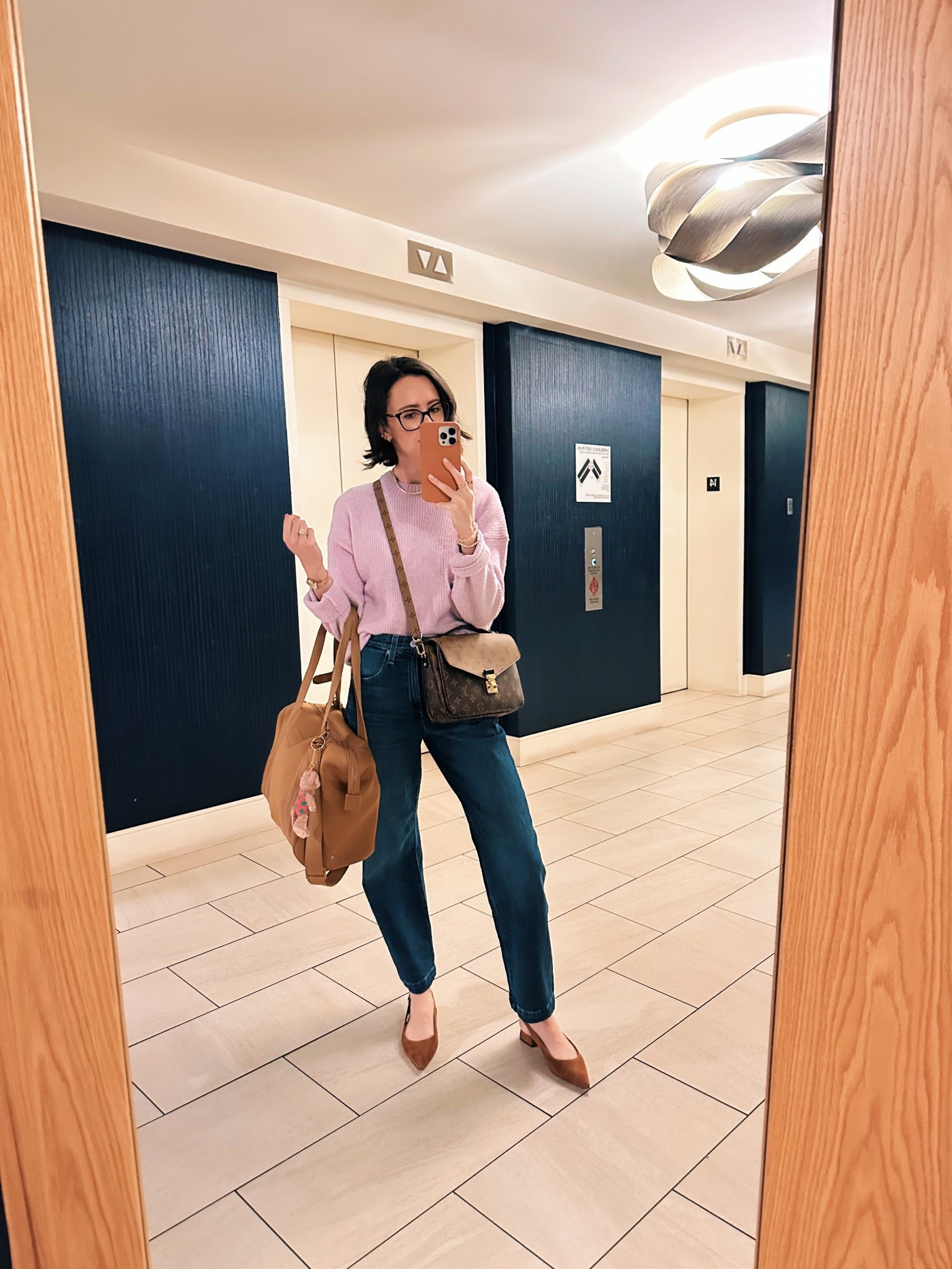 work conference outfit / day 1 

These barrel jeans have quickly become my go-to for work outfits. They have that elevated, tailored look of trousers but with the comfort of your favorite denim. Perfect for creating polished yet effortless office looks! 

Wearing a size 23 - one size down from my usual size (they run big!) 

#LTKStyleTip #LTKWorkwear #LTKSeasonal