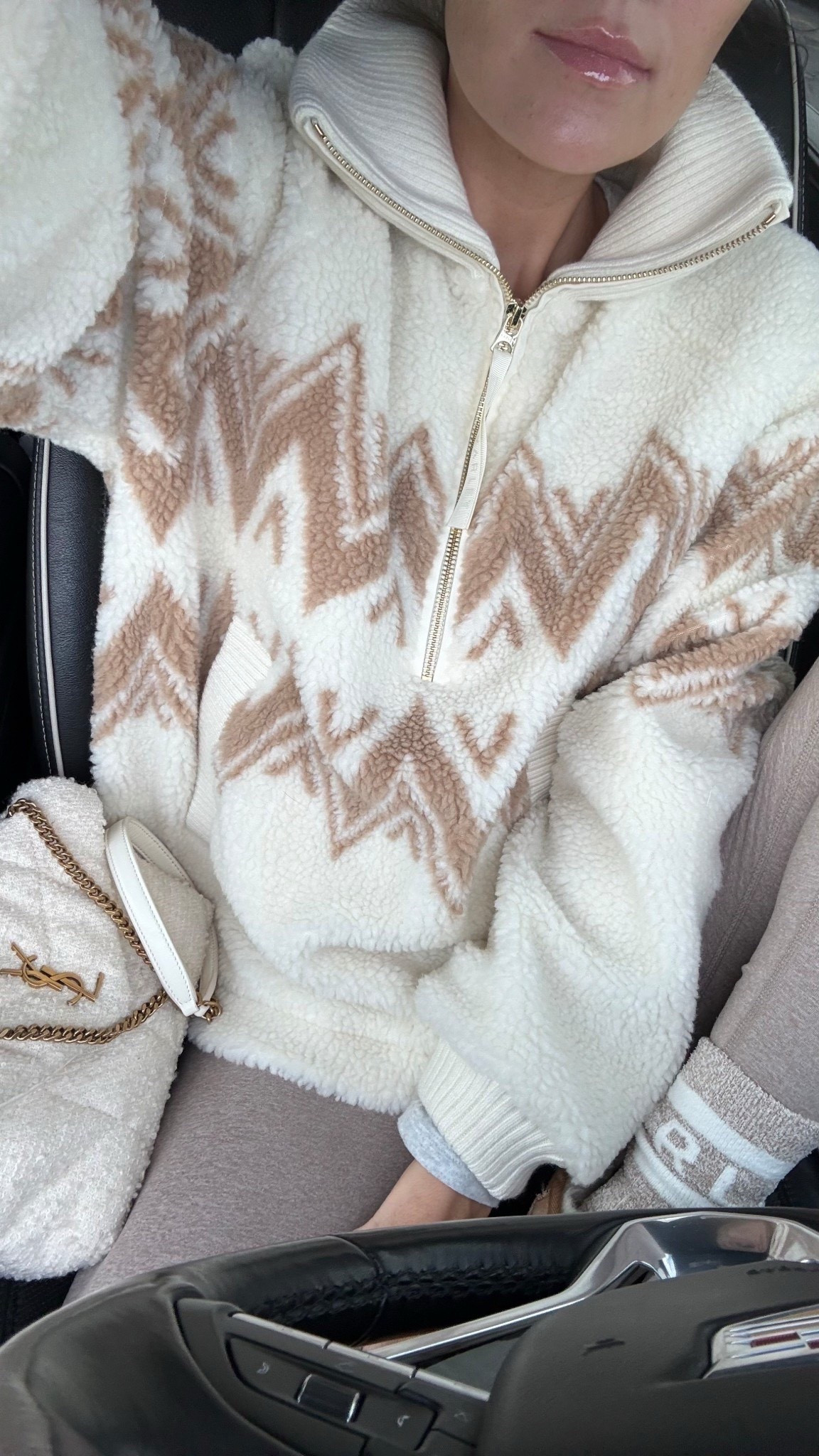 The coziest lounge outfit from @varley 

#LTKSeasonal #LTKootd #LTKHoliday