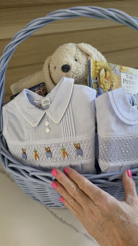 Baby Easter Basket 🧺 // I found the sweetest smocked shortalls @feltmanbrothers I had to add them to Brooks' Easter Basket! #ad 

The detailing is precious and the Peter Pan collars are everything, this preppy country club look absolutely nails it for Easter Sunday. 

#LTKbaby #LTKSeasonal