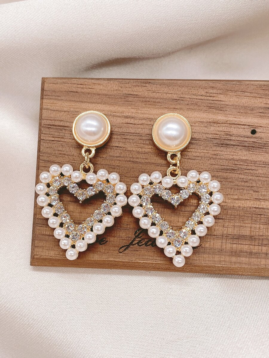 Faux Pearl Heart Drop Earrings SKU: swear18200730451(1000+ Reviews)$1.50Make 4 payments of $0.37 ... | SHEIN
