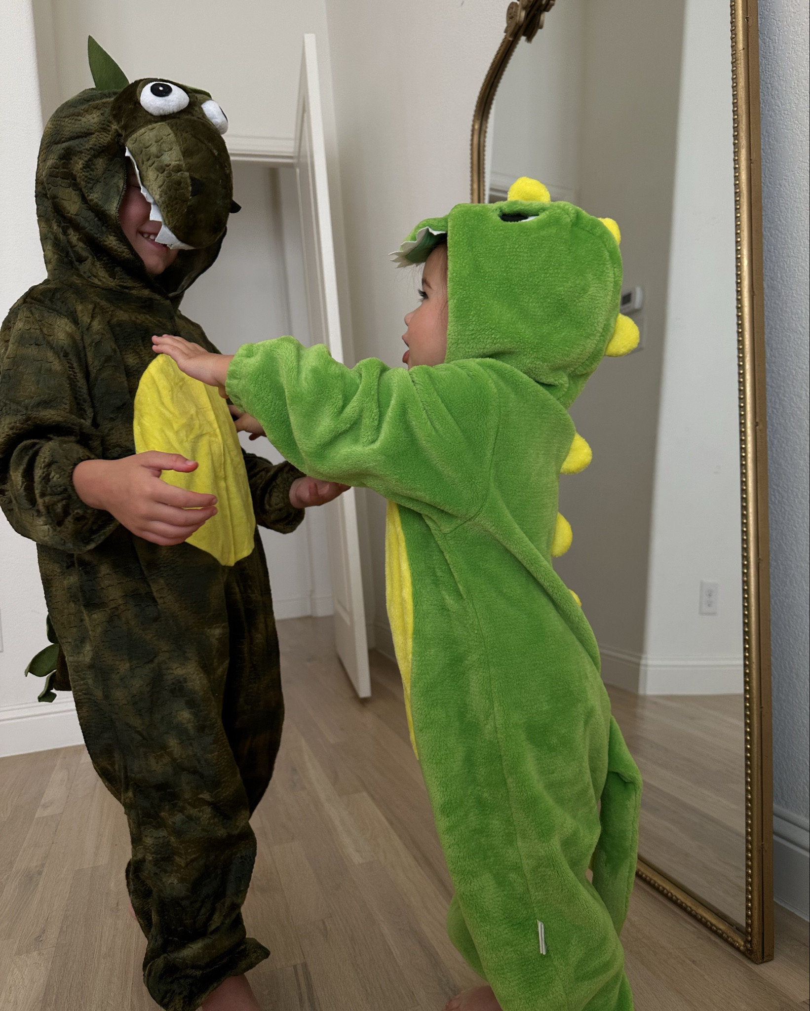dino onesie costumes
 🦖 







@Morgan.Speiser 
costume idea, dinosaur costume, kids costumes, T. rex costumes, Dino’s, Halloween costumes.  

#LTKParties #LTKSeasonal #LTKKids