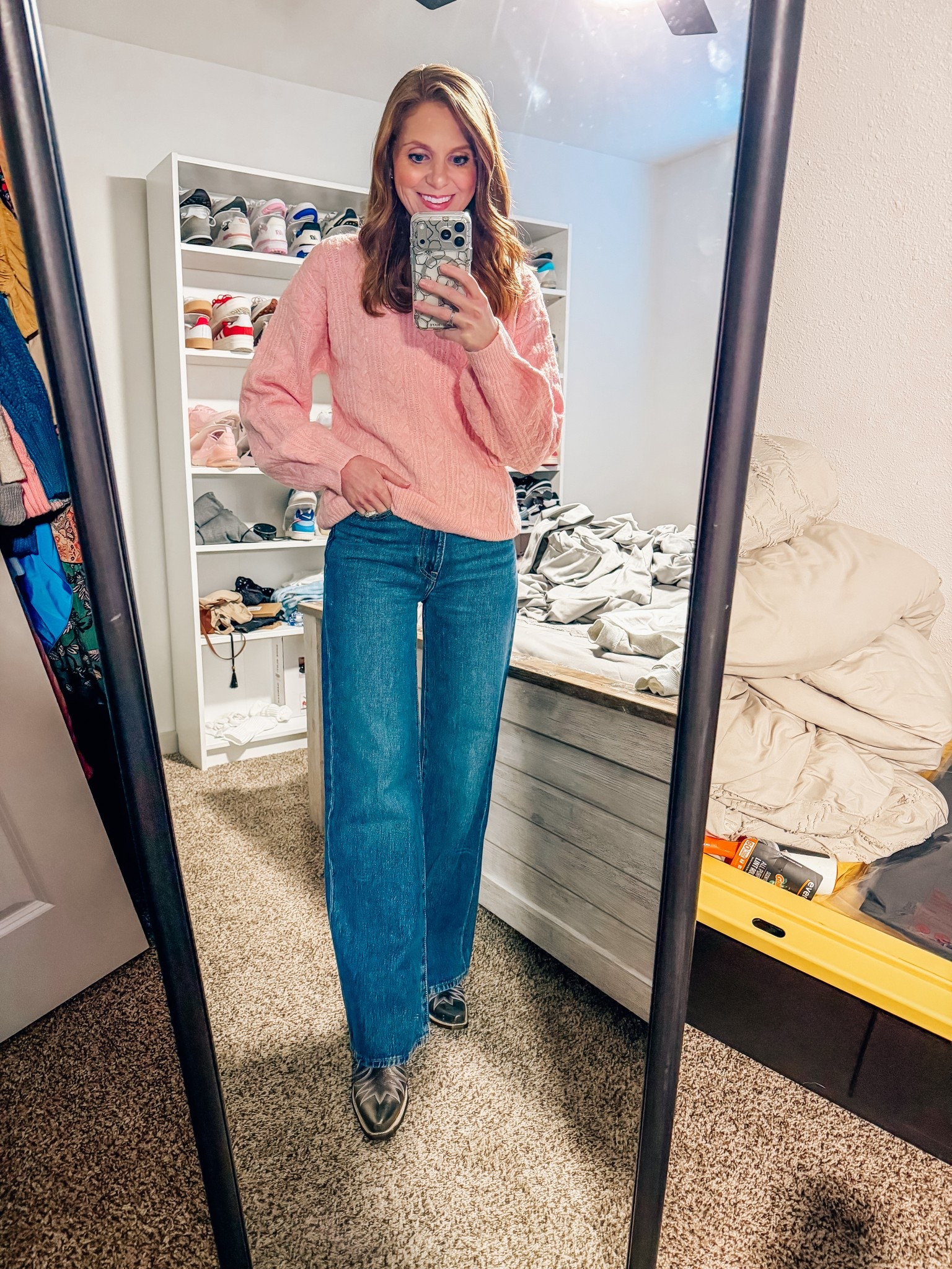 Size small in sweater and size 24 in jeans 

#LTKFindsUnder50 #LTKSeasonal #LTKootd