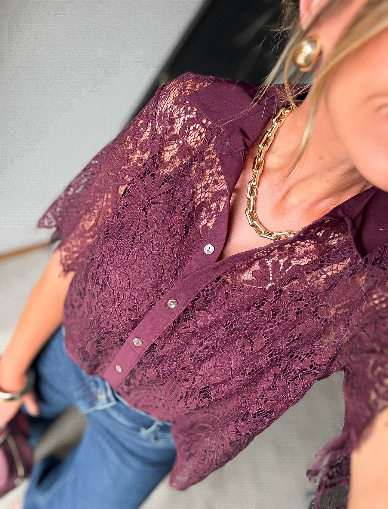 #walmartpartner
This new lace top is absolute perfection and less than $20 🤯 
Jewelry also from Walmart  
Top/medium
Jeans/8

#LTKStyleTip #LTKSeasonal