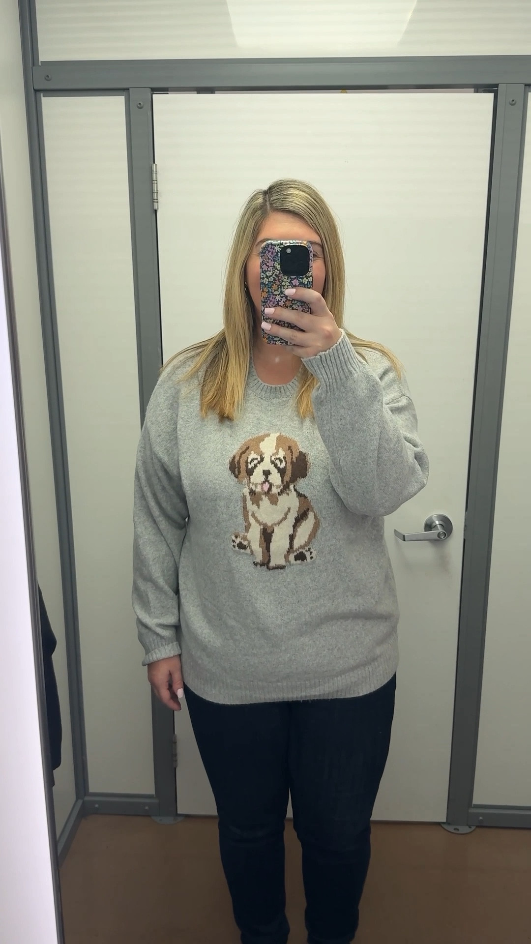 Soft comfortable black and gray long sleeve dog sweaters

Walmart try-on haul, these No Boundaries Fashion Icon dog graphic sweaters are such a fun trend right now. Midweight, comfy, and easy to style with jeans, cargos, or layered under jackets. Available in black and gray.

No Boundaries Fashion Icon sweater, Walmart dog graphic sweater, graphic sweater women, affordable Walmart fashion, casual graphic sweater, trendy sweaters

#LTKstorytime #LTKMidsize #LTKPlusSize