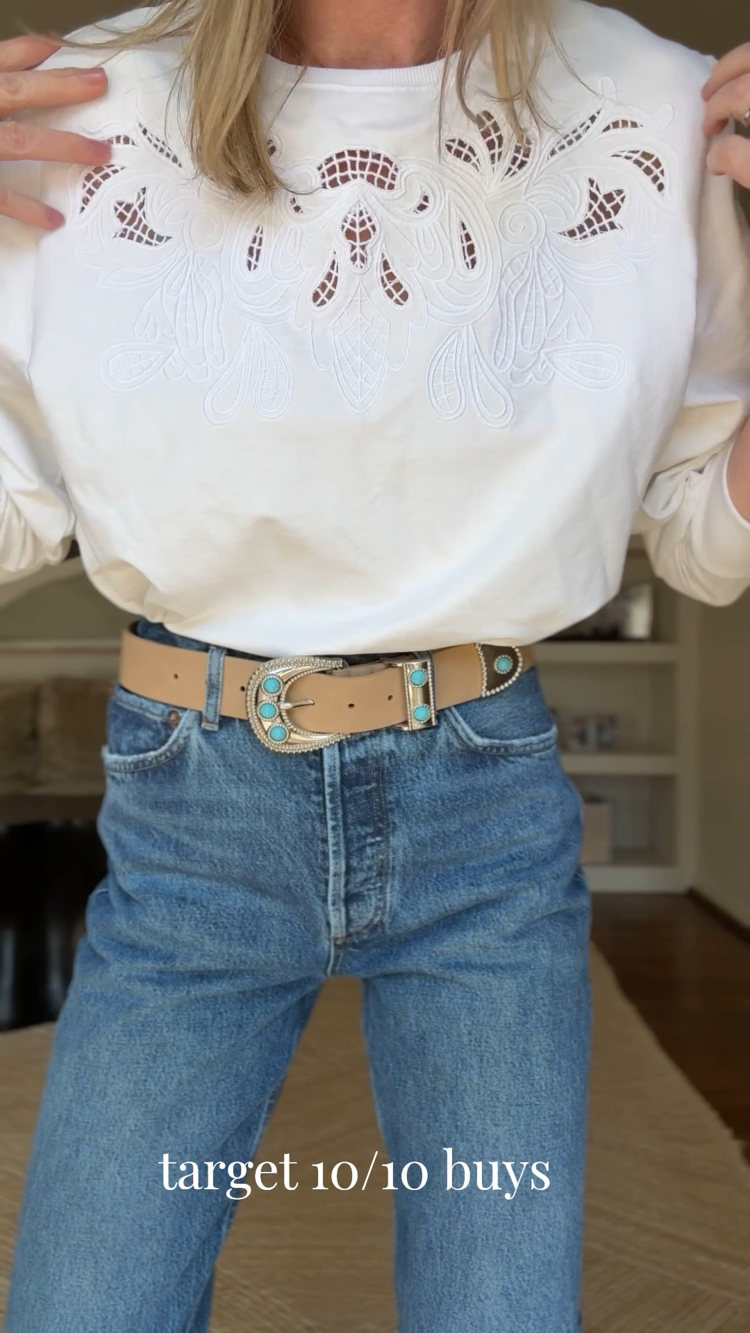 Size small and belt!!! Obsessed. 