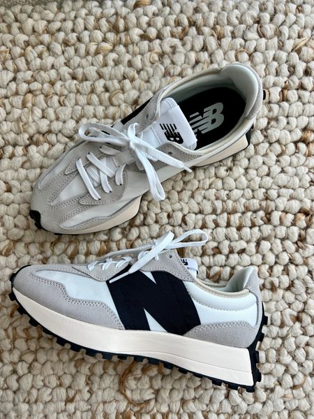 New Balance 327 

Currently in Love with these sneakers 

#LTKfindsunder100 #LTKstyletip #LTKshoecrush