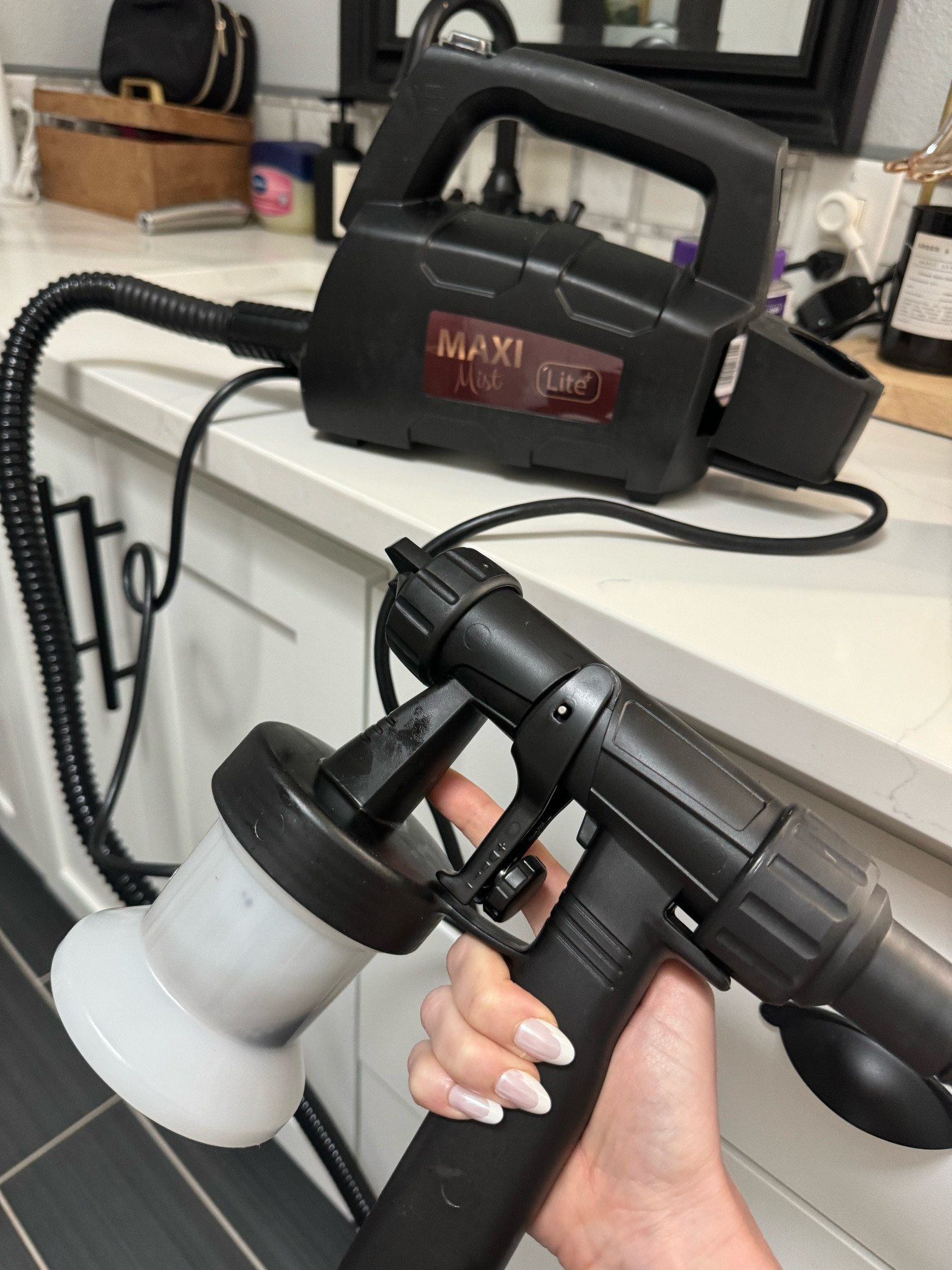 My spray tan machine & solution! 