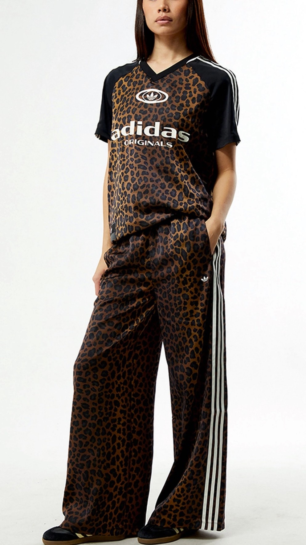 I’m eyeing these adidas pants and they’re selling fast! #adidas #animalprint #under50

#LTKFindsUnder100 #LTKmomlife #LTKFindsUnder50