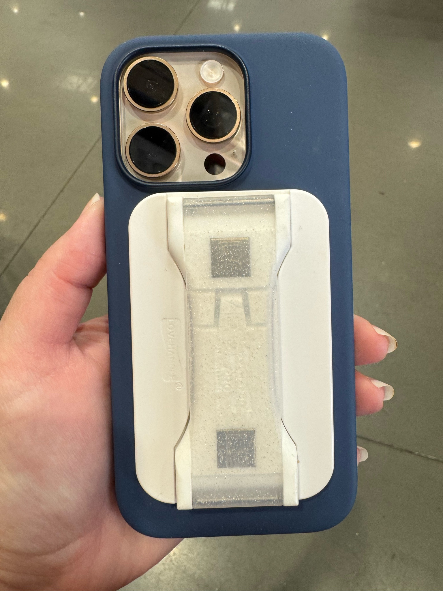 Love this MagSafe phone grip & kickstand! Comes in multiple colors. 

#LTKFindsUnder50