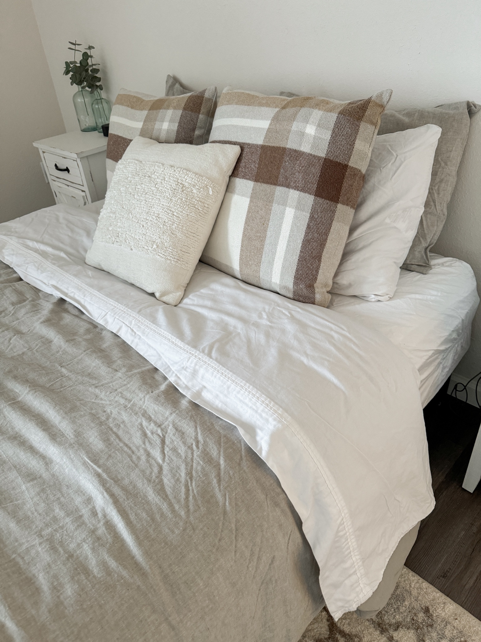 Target has the best bedding! 
#bedding #comforter #throwpillow #targethome #target #queenbed #queensizecomforter

#LTKhome #LTKSeasonal