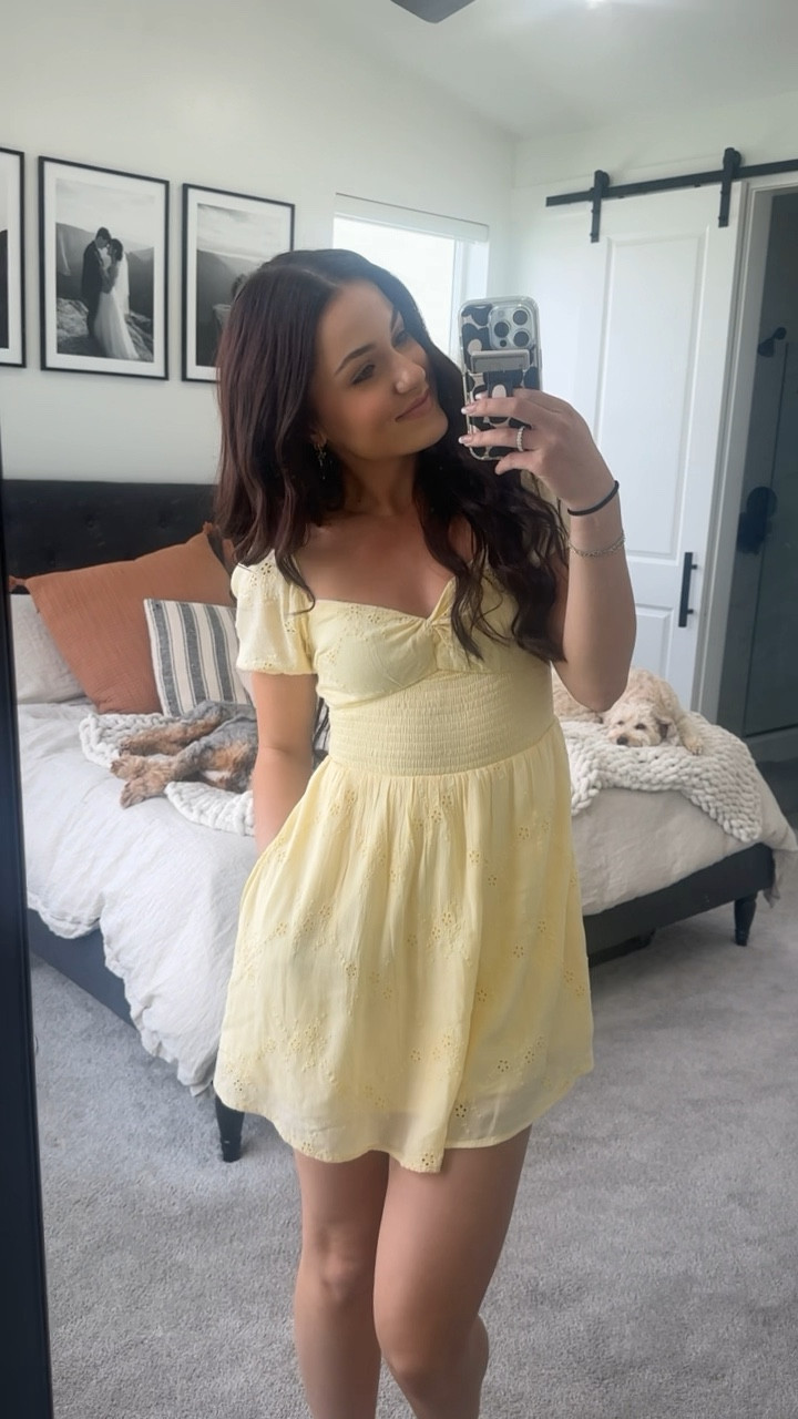 wearing a size XS! (i’m 5’7 & weigh 135!)

pale yellow, baby yellow, sundress, summer dresses, midi dress, hollister

#LTKFindsUnder50 #LTKFindsUnder100 #LTKStyleTip
