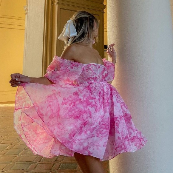 Selkie Babydoll Toile Puff | Poshmark