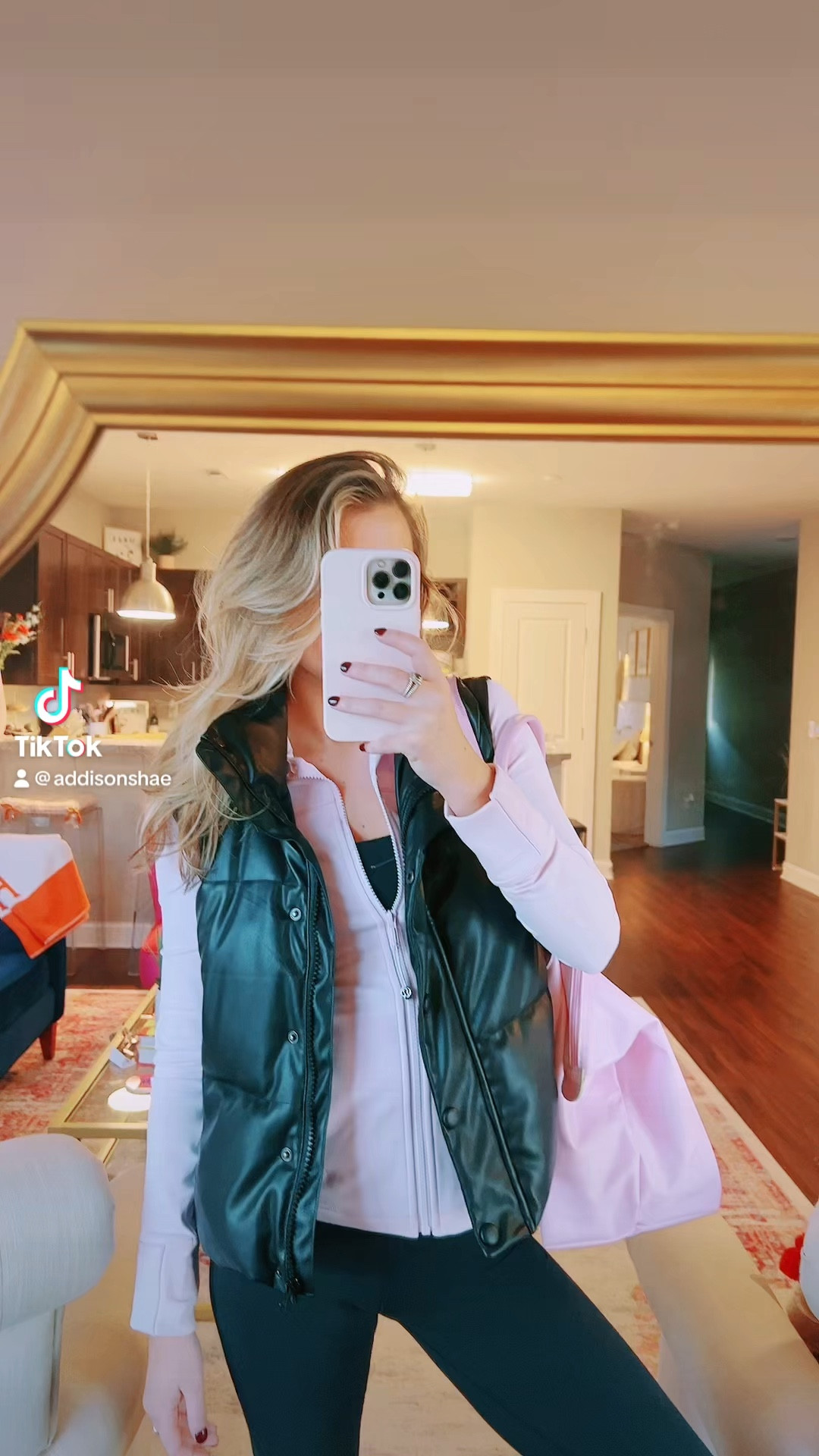 Chilly Weather Class OOTD!!

#LTKSeasonal #LTKHoliday #LTKVideo