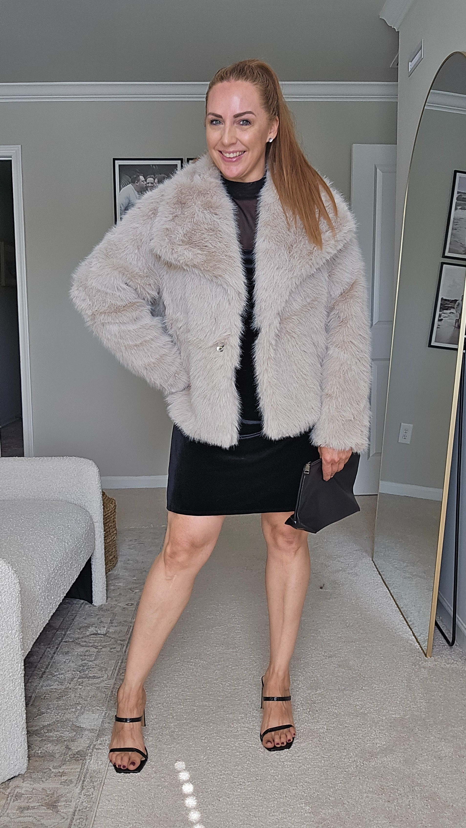 This faux fur cropped jacket looks so high-end, perfect over a dress, jumpsuit or skirt. #zesicafashion #winterjacket #zesica #holidaylook

#LTKFindsUnder50 #LTKParties #LTKHoliday
