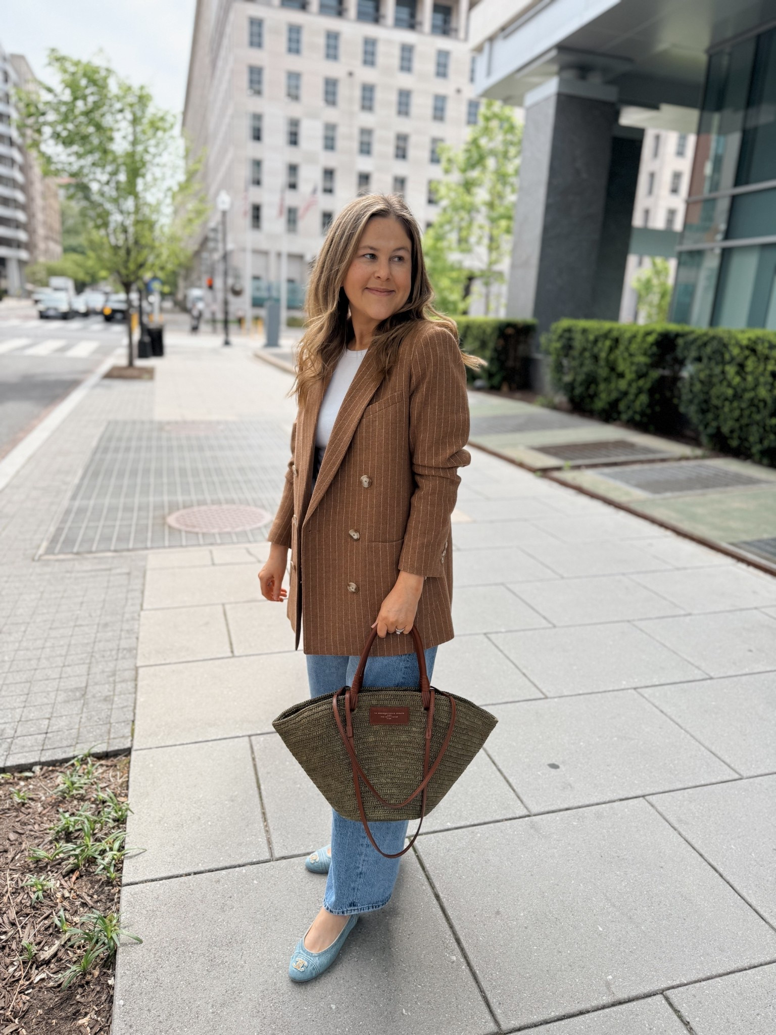 My go-to spring outfit when it’s chilly in the morning. I love blazers but even I have been surprised how often I’ve been able to wear this! It looks so nice with jeans but I also love it with my white linen skirt! I’m wearing size 4 and it’s perfectly oversized. 

#LTKStyleTip #LTKSeasonal #LTKWorkwear