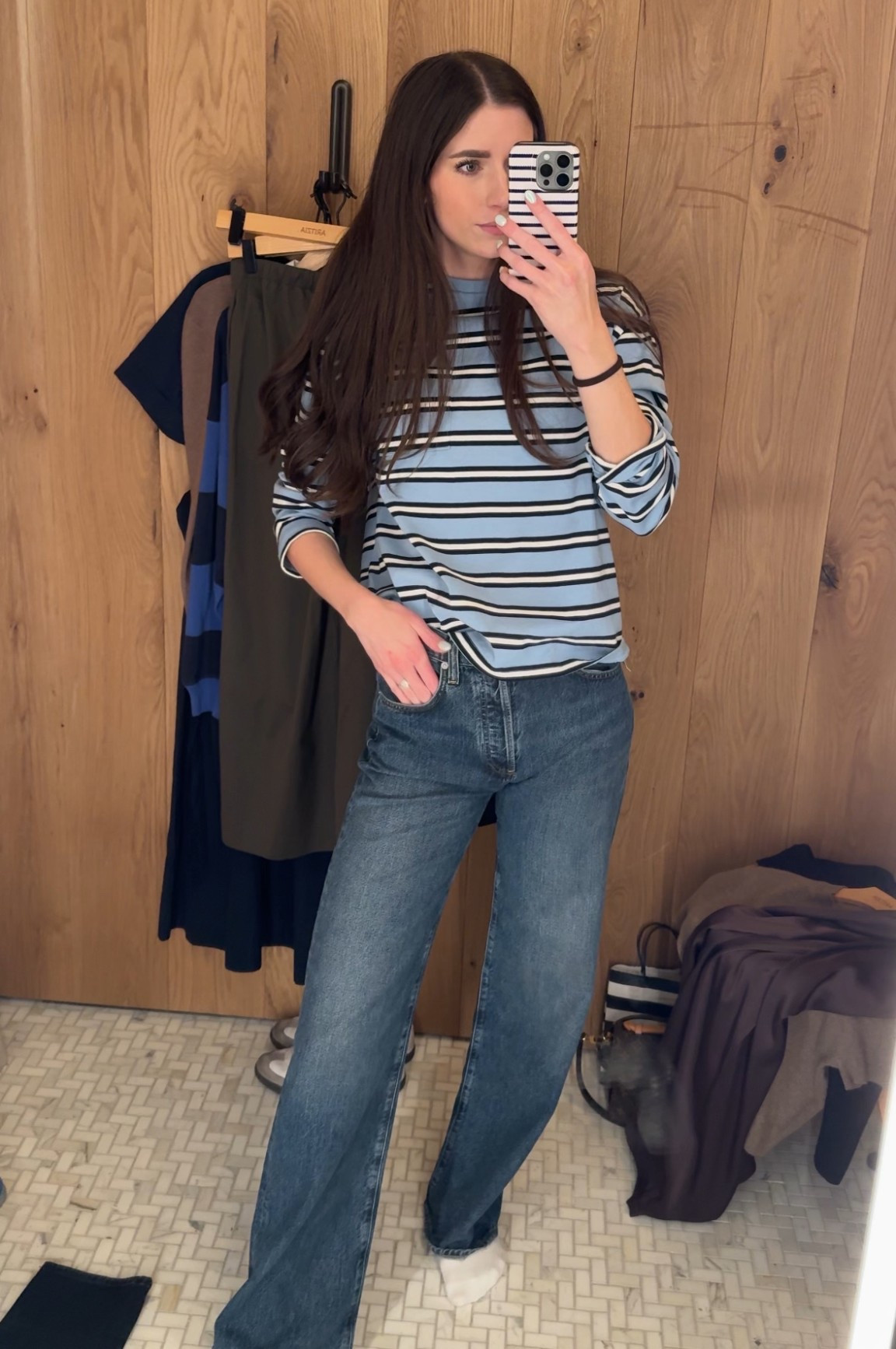 Me 🤝🏻 Striped t-shirt


#aritzia #springfinds


#LTKTall