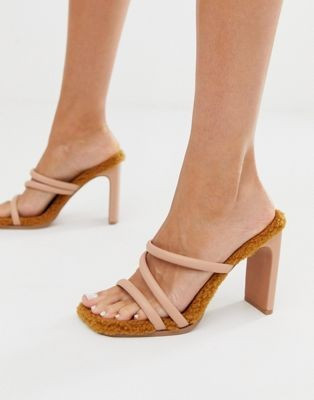 ASOS DESIGN - National - Gewatteerde sandalen met hak | ASOS NL