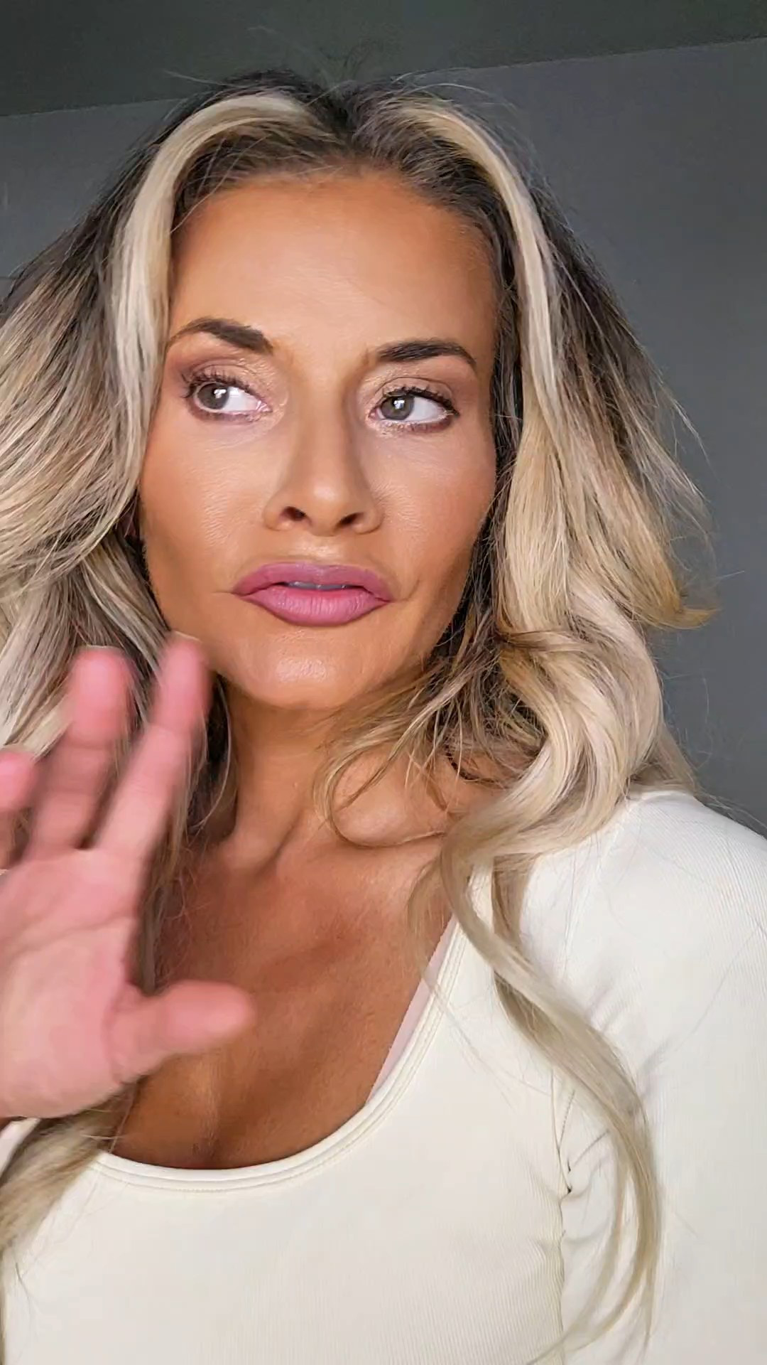 I love a cute skirt you can pair with some tall boots 

#LTKootd #LTKOver40