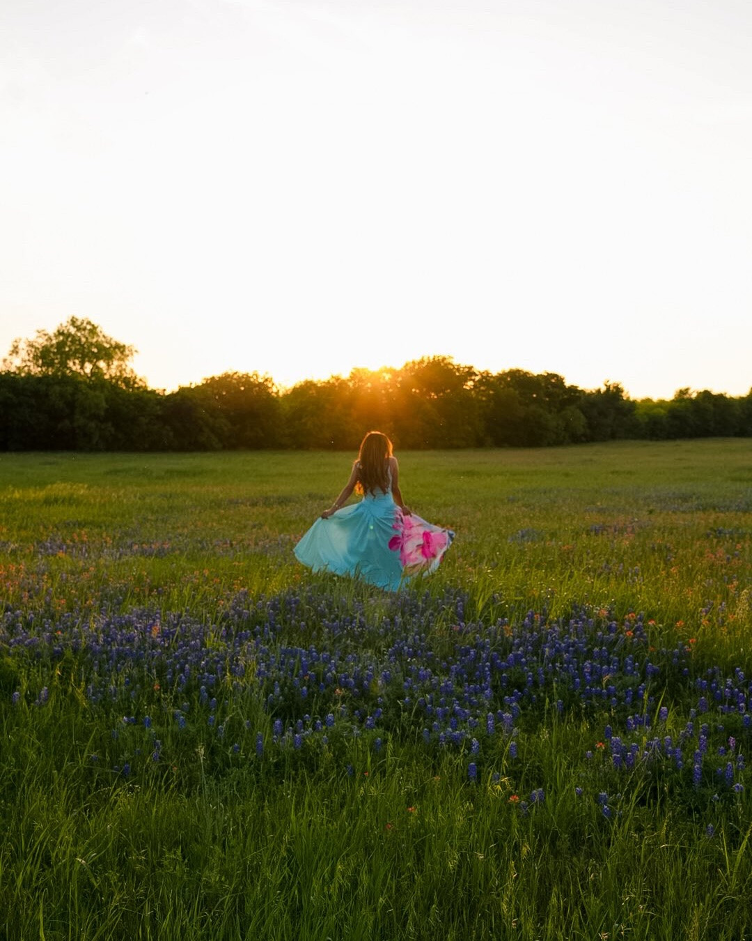 We found the Texas blue bonnets for the first time in 8 years since we moved here from California for Mia’s senior photos. Getting bitten up by millions of mosquitoes was worth it though!!!🪻🪻🪻

I actually can’t believe that my oldest is now a senior and she graduates in less than 1 month. I am so so proud to be her mommy🥹✨

Dress @hutch_design
📸 by me using my @sonyalpha @sony A7CR

#hutchdesign #senioryear #oldestdaughter #seniorportraits #dallasmom