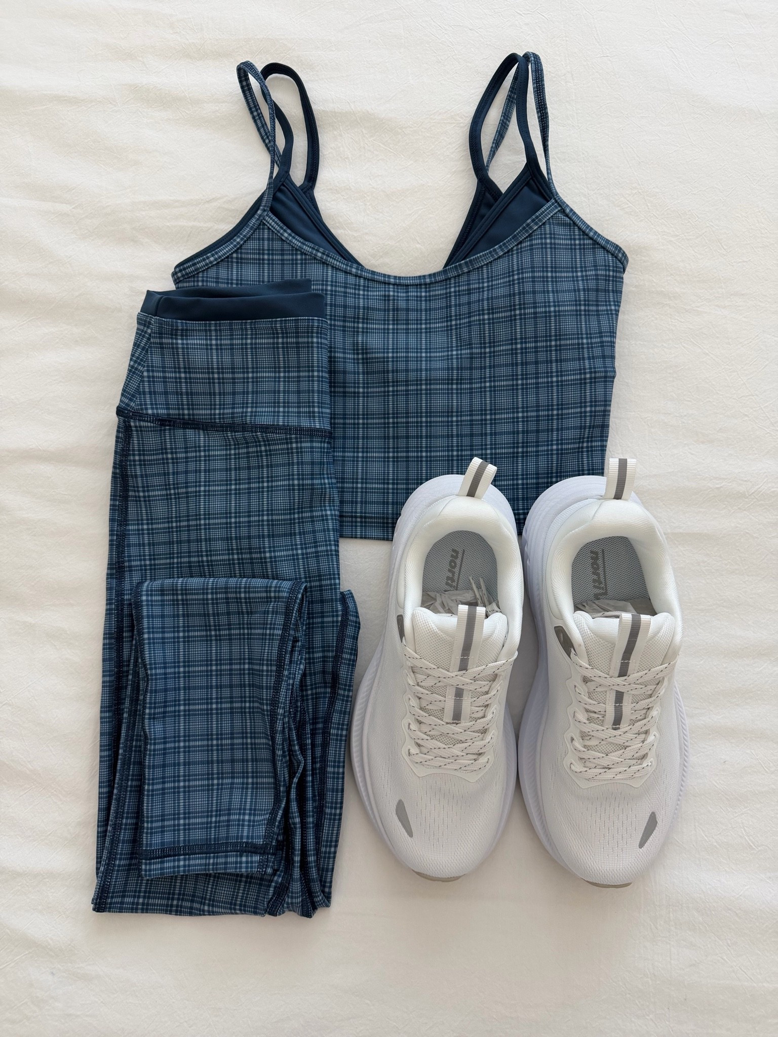 Abercrombie sale!! 💙 plaid matching workout set - S in both