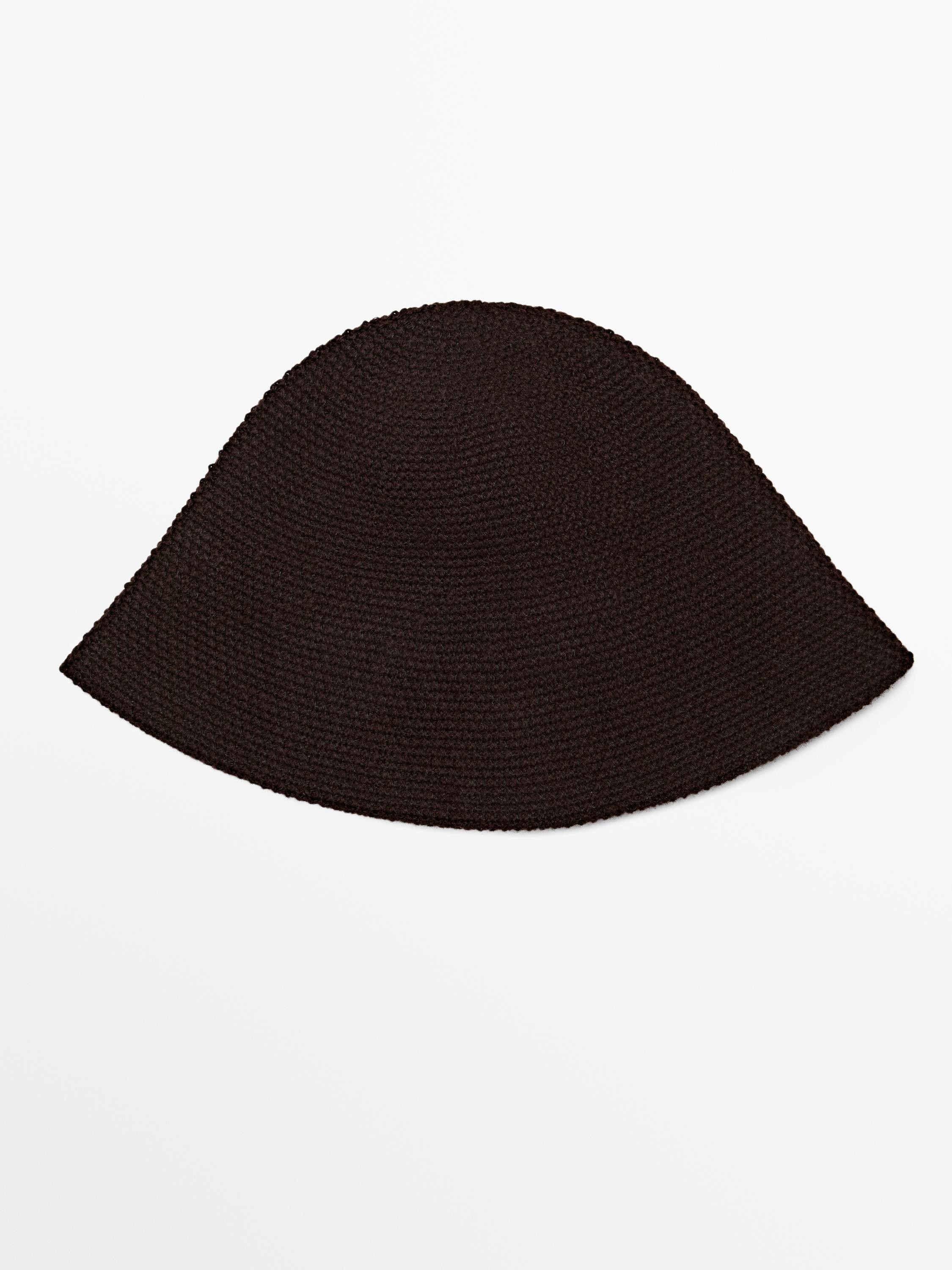 Wool blend knit beanie | Massimo Dutti UK