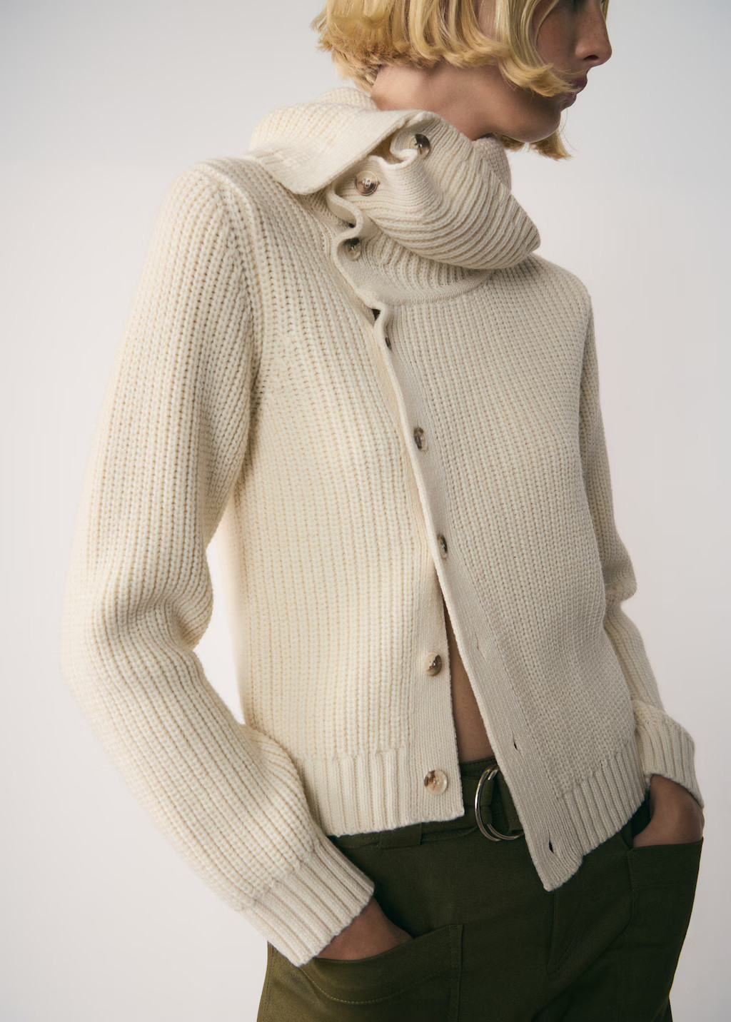 Funnel-neck buttoned sweater | Mango (US/MX/AU)