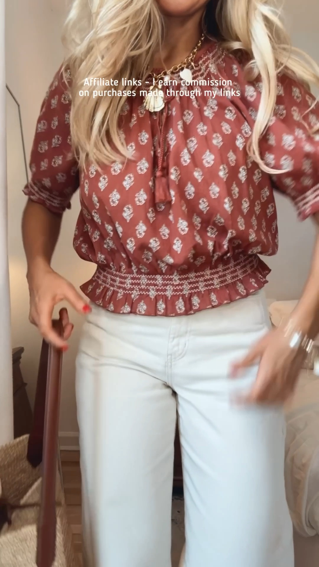 Affiliate links - I earn commission on purchases made through my links 

Target summer tops
Zara ecru jeans
Cute top and jeans outfit 
Casual everyday style