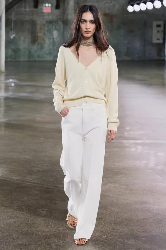 BUTTON KNIT SWEATER | Zara US