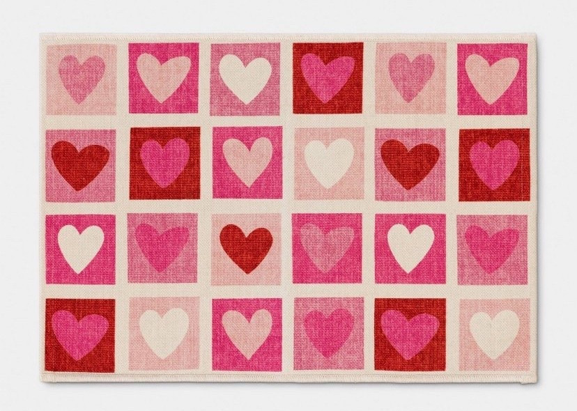 Valentine’s Day decor - $15, sweet print to show some love for the holiday 


#rug #heartrug #valentinesday #accentrug #under15 #target #budgetfriendly 



#LTKFindsUnder50 #LTKHome