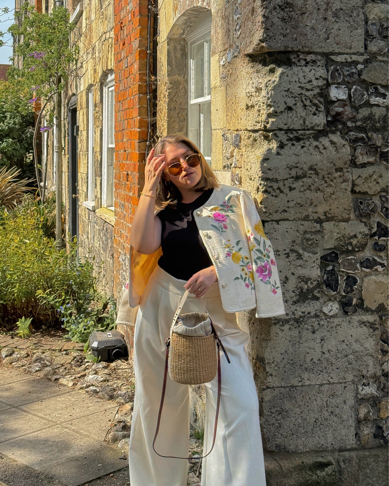 Embroidered jacket summer styling 