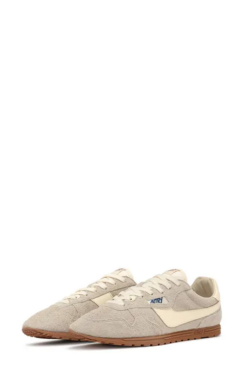 AUTRY Windspin Low Sneaker in Beige Suede at Nordstrom, Size 37 | Nordstrom