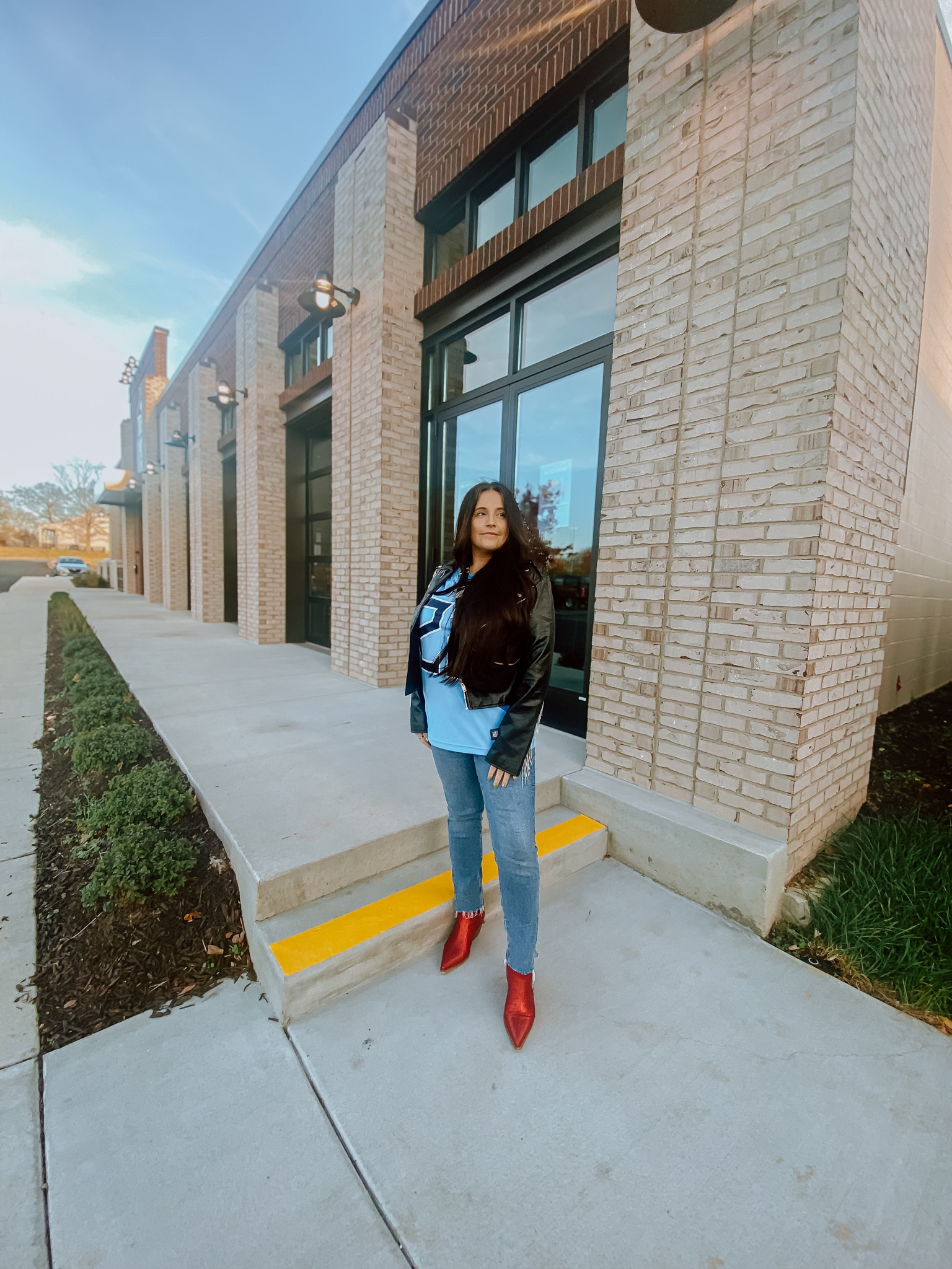 Game day outfit! Being a Tennessee Titans fan is not for the weak 😅🤣 My jersey is currently on sale for 30% off!

Size details:
I’m 5’3”, 160 lbs
Size 2XL in the jersey for an oversized fit
Size L in the jacket
Size 8/29 in jeans 



#LTKsalealert #LTKCyberWeek #LTKstyletip